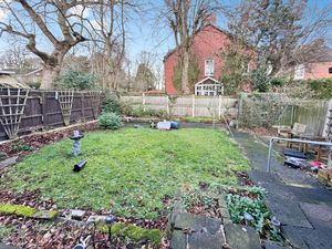 Photo 8- click for photo gallery